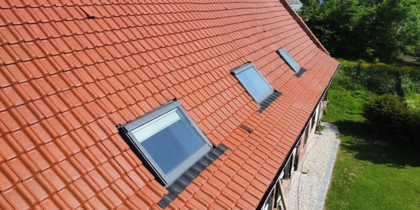Nettoyage de tuiles en Loire-Atlantique